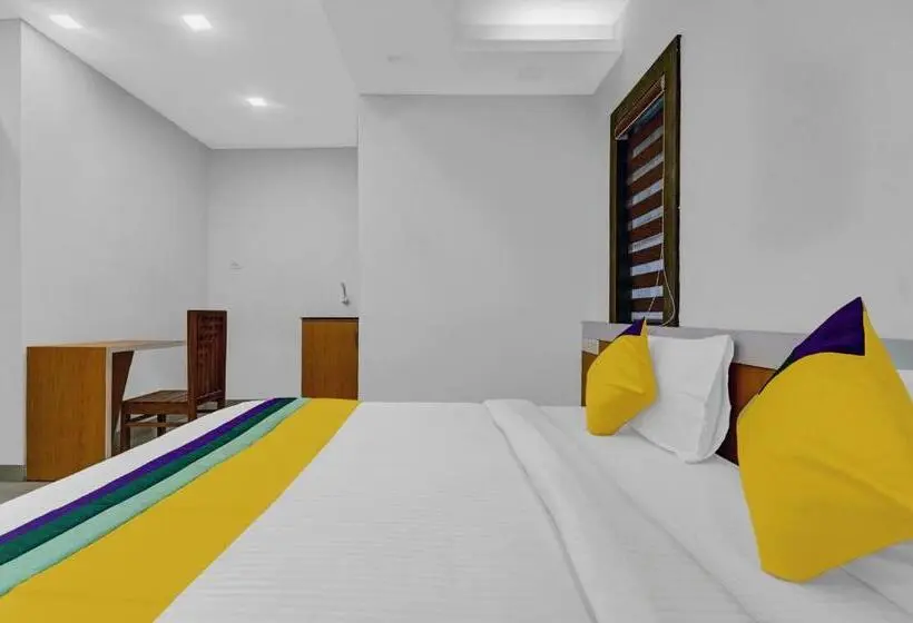デラックスルーム, Fathima Palace