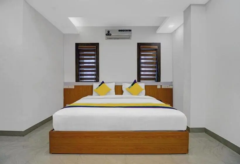 デラックスルーム, Fathima Palace