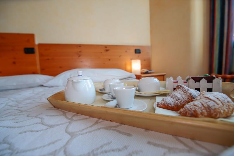 4인용 스탠다드 룸, Pràcatinat Hotel & Restaurant