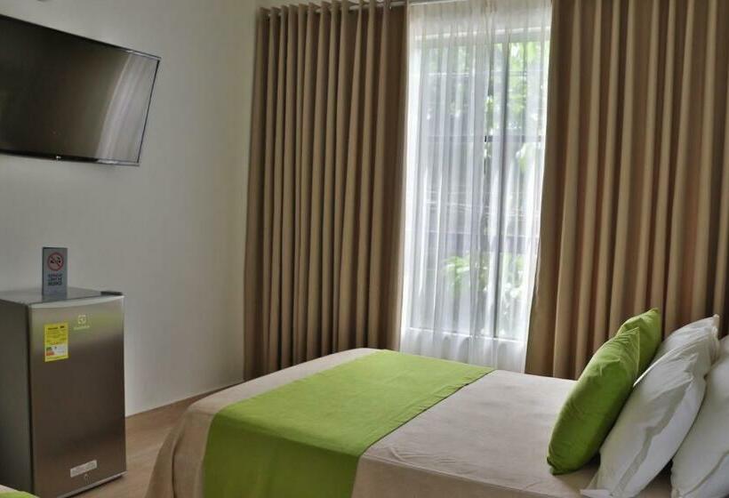 חדר סטנדרט לשלושה, Santa Clara Doradal