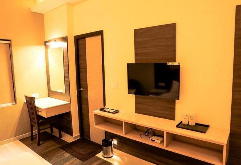 غرفة ديلوكس, Laya Regency