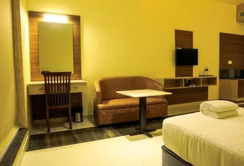 Chambre Triple Standard, Laya Regency