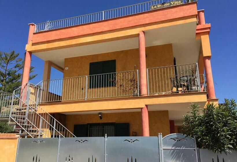 חדר סטנדרט עם מיטת קינג, La Dolce Vita 2