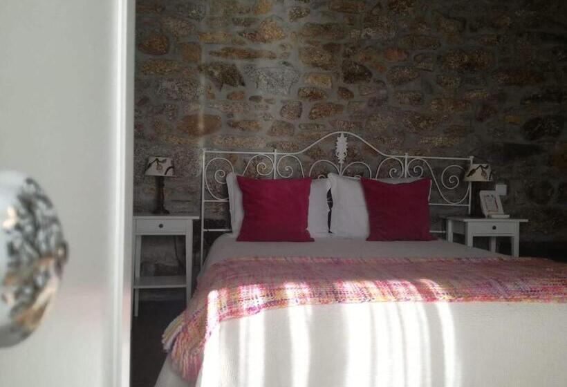 شقة غرفة واحدة, Puial De L Douro