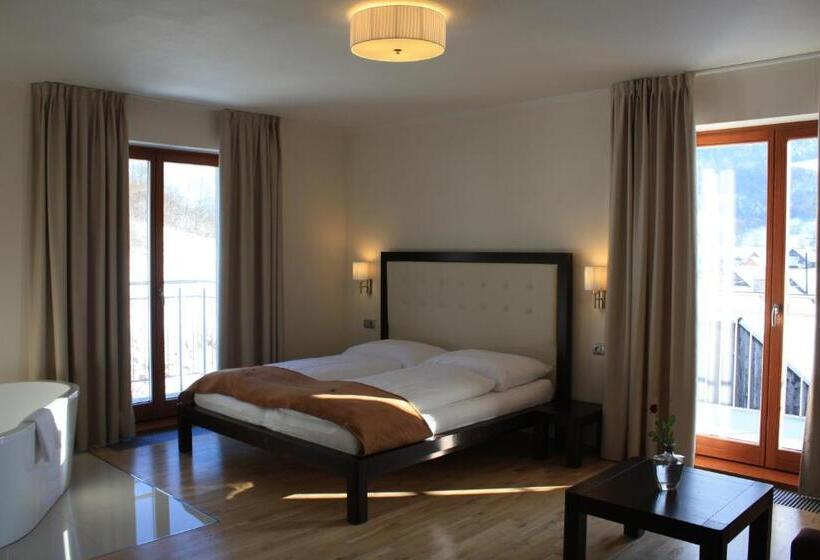 キングサイズベッドのデラックスルーム, Villa Malina