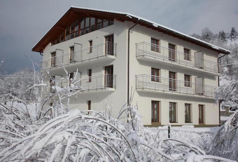 エコノミールーム, Villa Malina