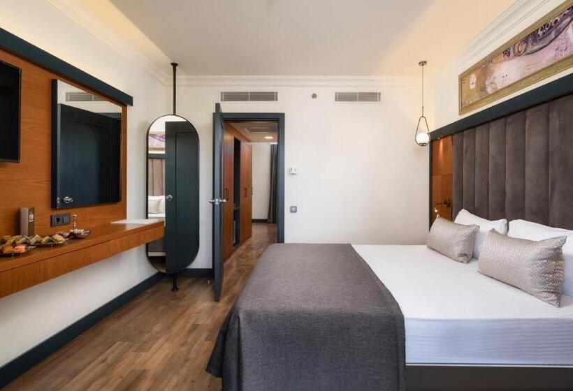 Perhehuone, Dobedan Exclusive Hotel & Spa