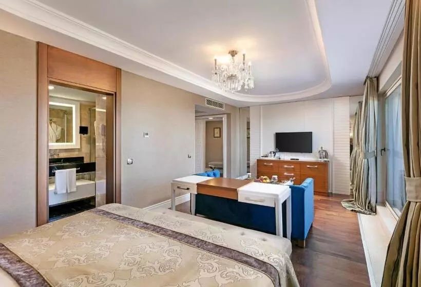 سوییت لوکس, Dobedan Exclusive Hotel & Spa