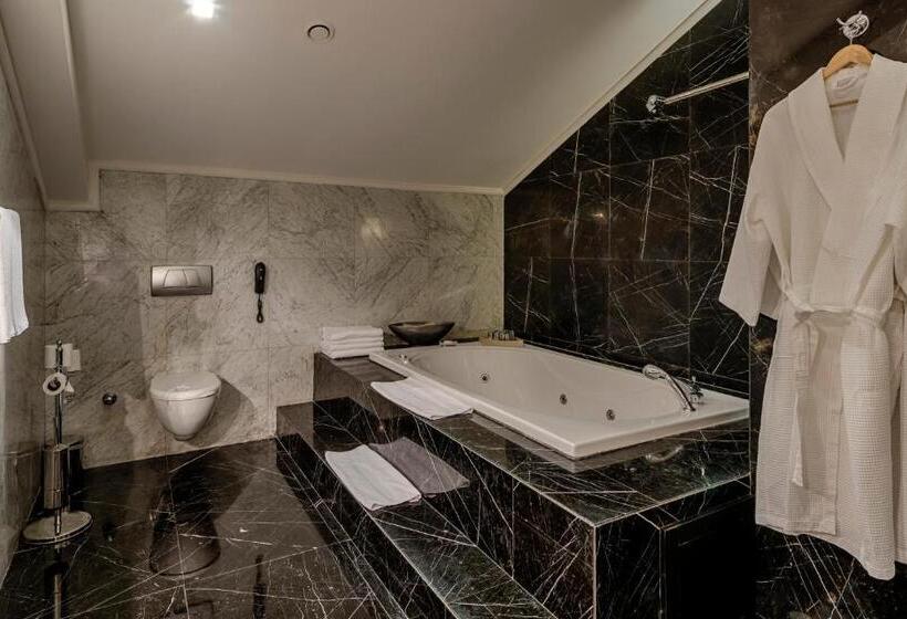 프레지덴셜 스위트, Dobedan Exclusive Hotel & Spa