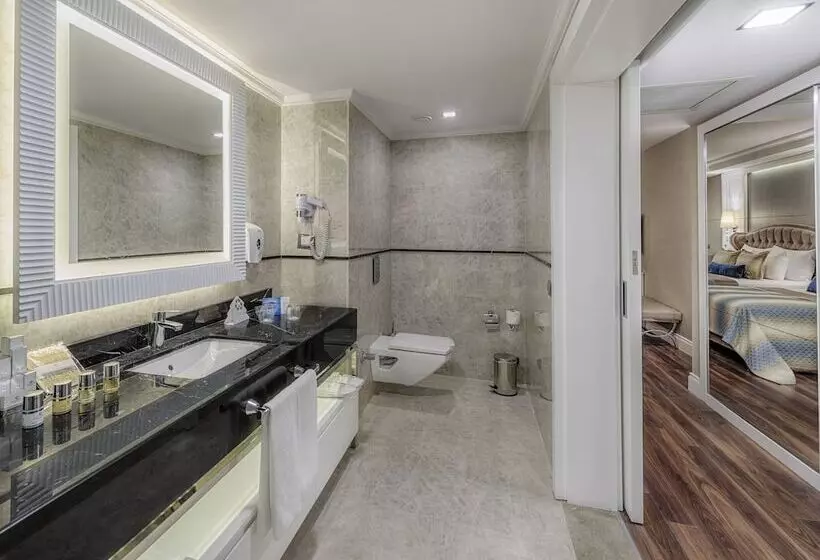 اتاق لوکس چهار تخته, Dobedan Exclusive Hotel & Spa