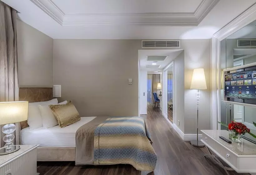 اتاق خانوادگی, Dobedan Exclusive Hotel & Spa