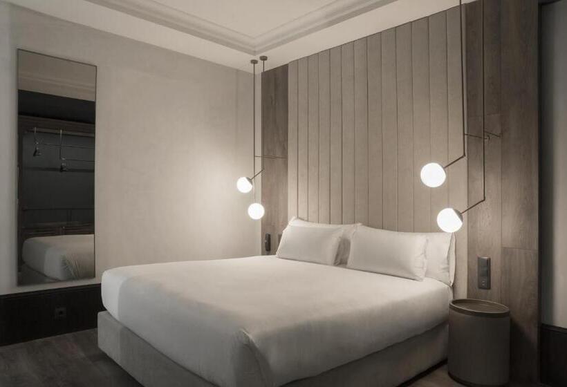 اتاق استاندارد چهار تخته, Icon Wipton