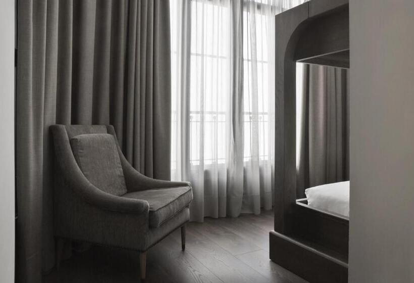 اتاق استاندارد چهار تخته, Icon Wipton