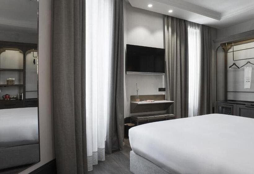 اتاق سوپریور با بالکن, Icon Wipton