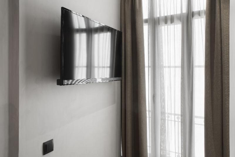 اتاق استاندارد, Icon Wipton