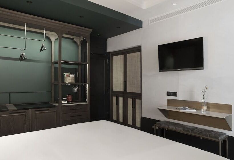 اتاق استاندارد چهار تخته, Icon Wipton