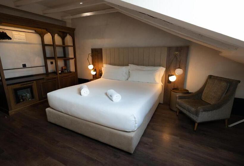 اتاق سوپریور, Icon Wipton