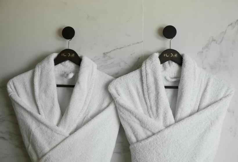 اتاق سوپریور, Icon Wipton