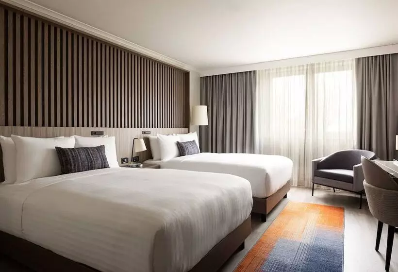 اتاق خانوادگی, Paris Marriott Charles De Gaulle Airport