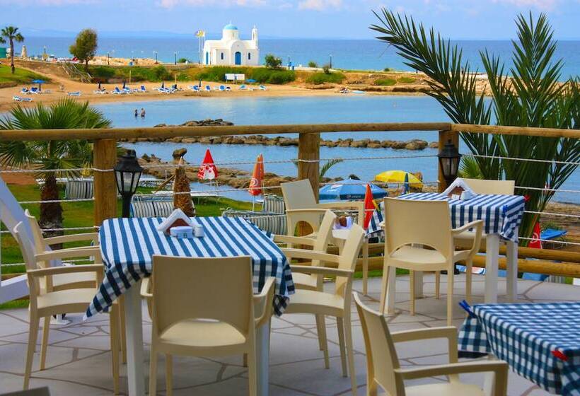 Апартаменты 1 Спальня Вид на Море, Myroandrou Beach Hotel Apartments