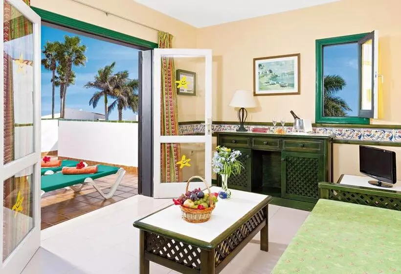 آپارتمان 1 خوابه با چشم‌انداز استخر, Bluesea Puerto Caleta