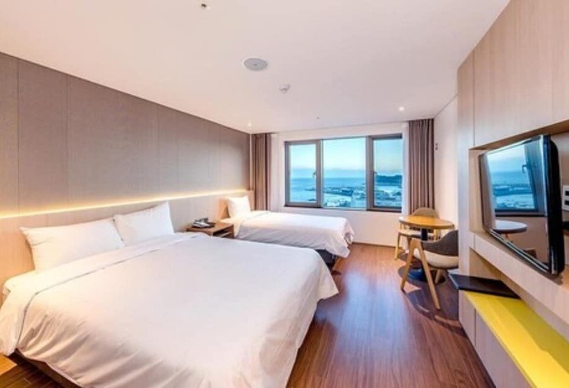 Quarto deluxe, Noblepia