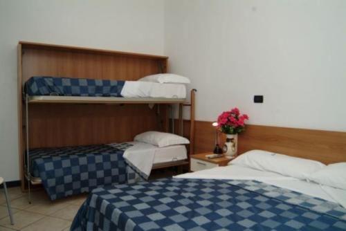 חדר סטנדרט לארבעה, Acquario