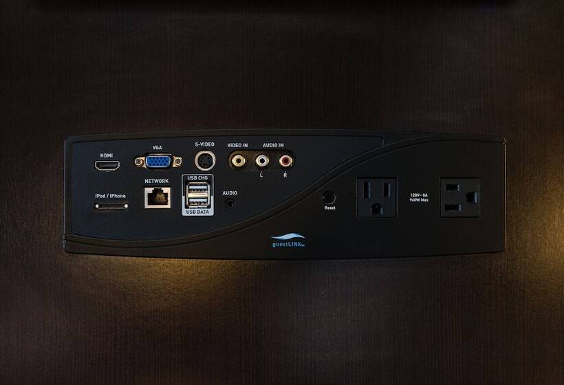 جناح, Holiday Inn Express & Suites Santa Clara, An Ihg