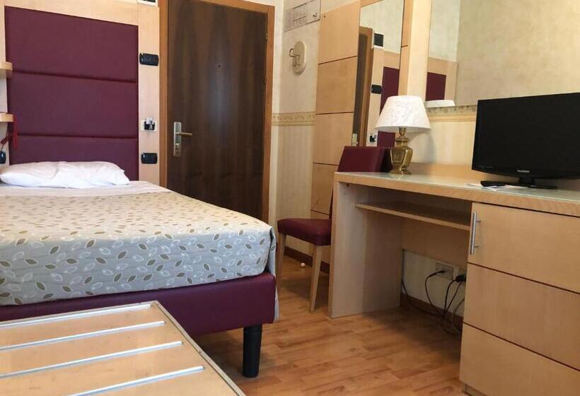 エコノミーシングルルーム, Lugano Torretta