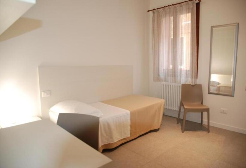 １ベッドルームハウス, Lugano Torretta