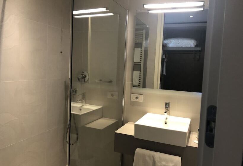 Номер Deluxe, Lugano Torretta