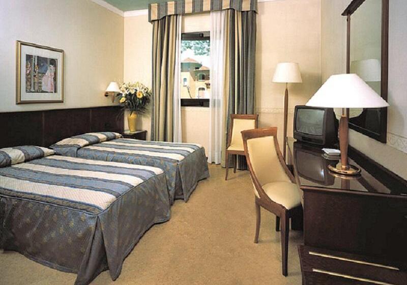 スタンダードトリプルルーム, Lugano Torretta