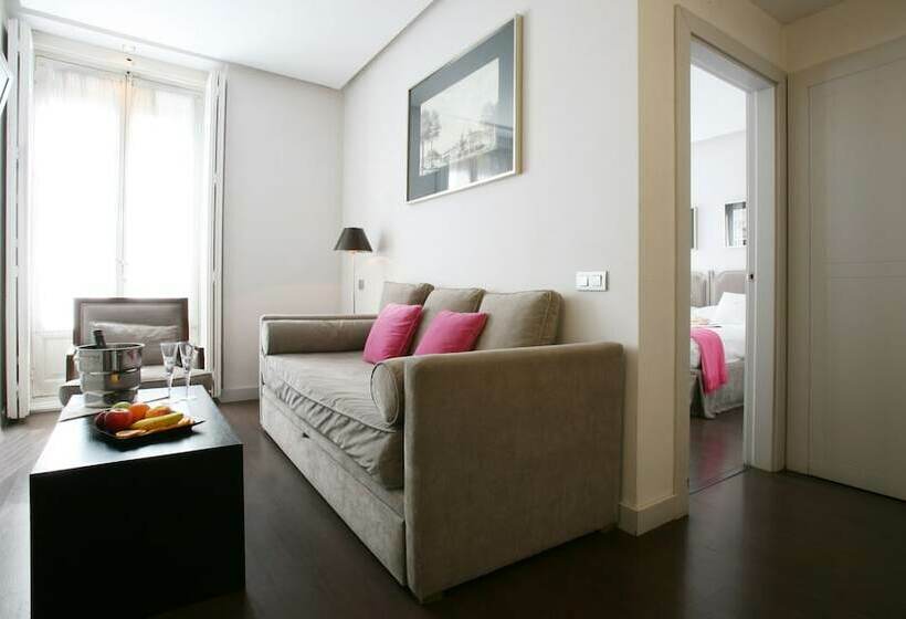 سوییت جونیور, Meninas Boutique Opera