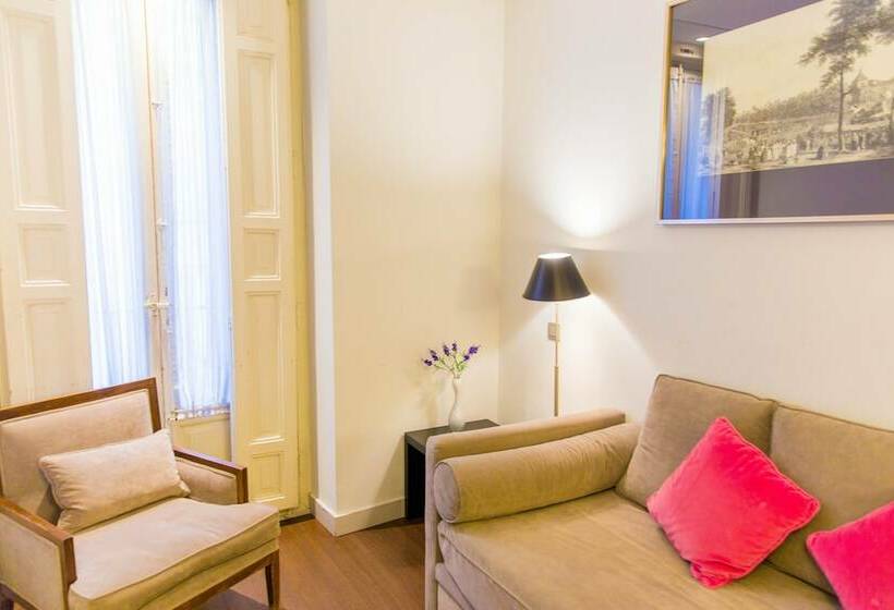 سوییت جونیور, Meninas Boutique Opera