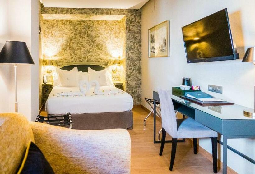 اتاق استاندارد, Meninas Boutique Opera