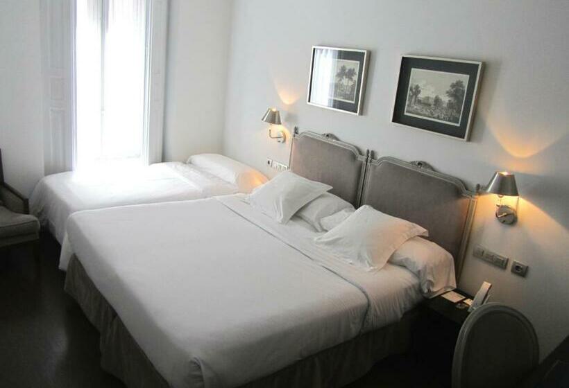 اتاق استاندارد, Meninas Boutique Opera