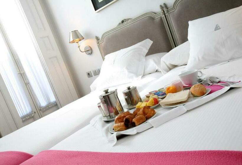 سوییت جونیور, Meninas Boutique Opera