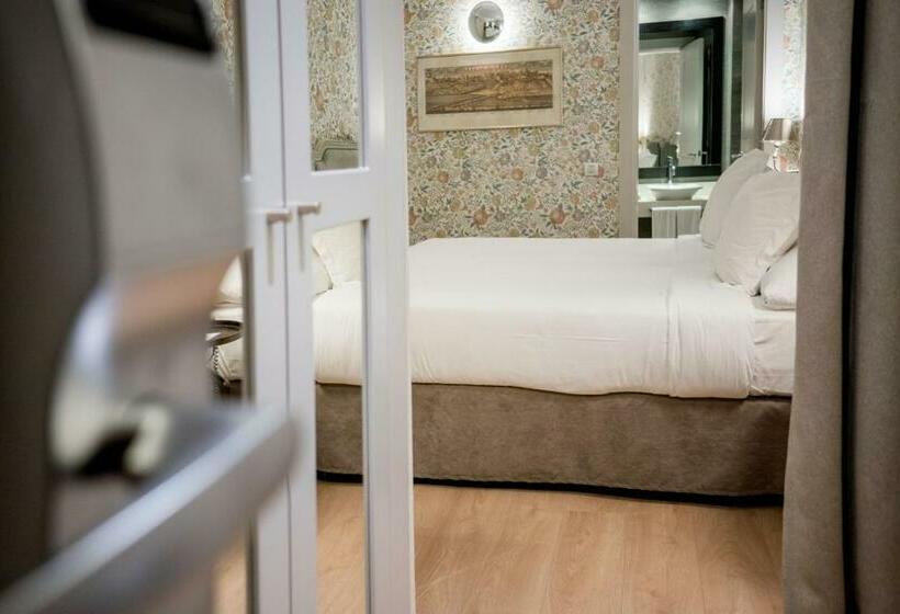 اتاق سوپریور یک تخته, Meninas Boutique Opera