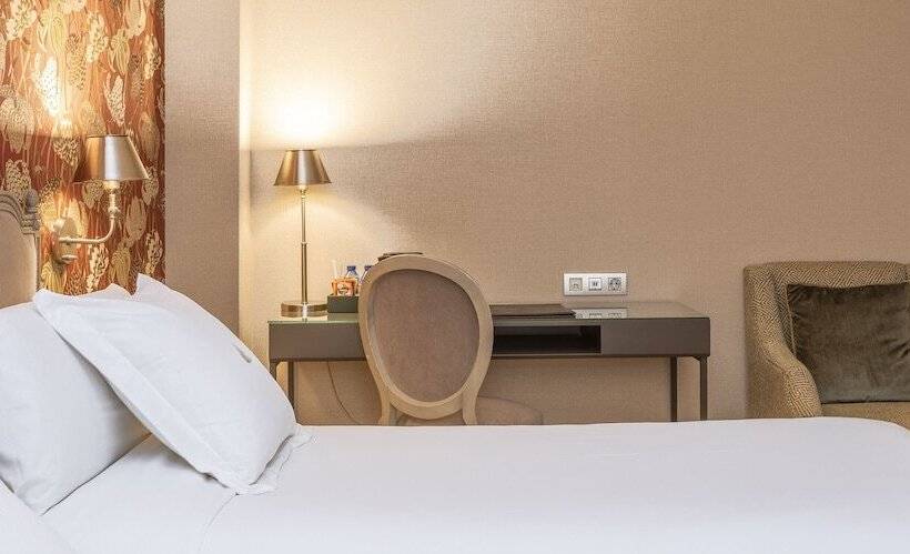 اتاق استاندارد, Meninas Boutique Opera