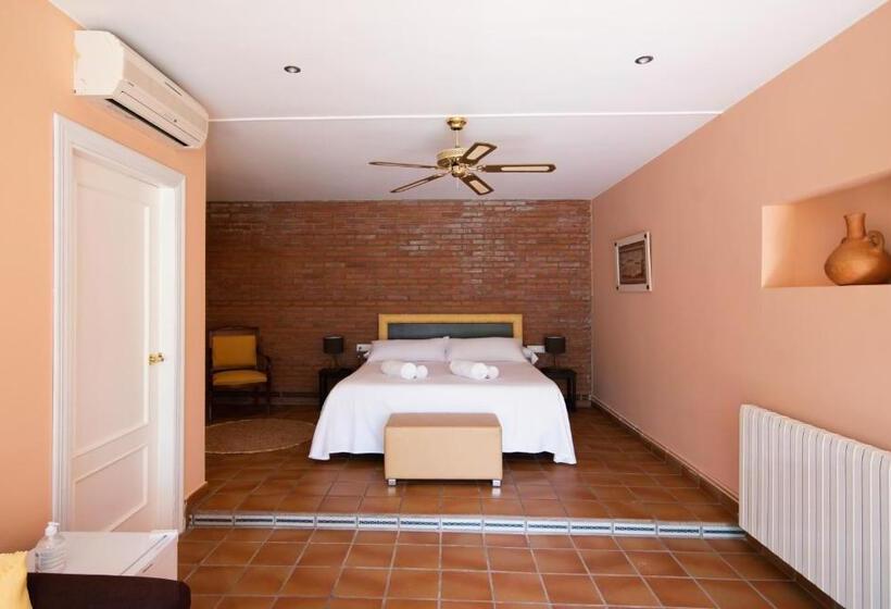 Номер Deluxe, La Parada Del Compte