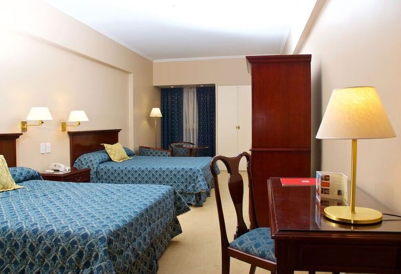 اتاق اجرایی, Provincial Plaza Hotel