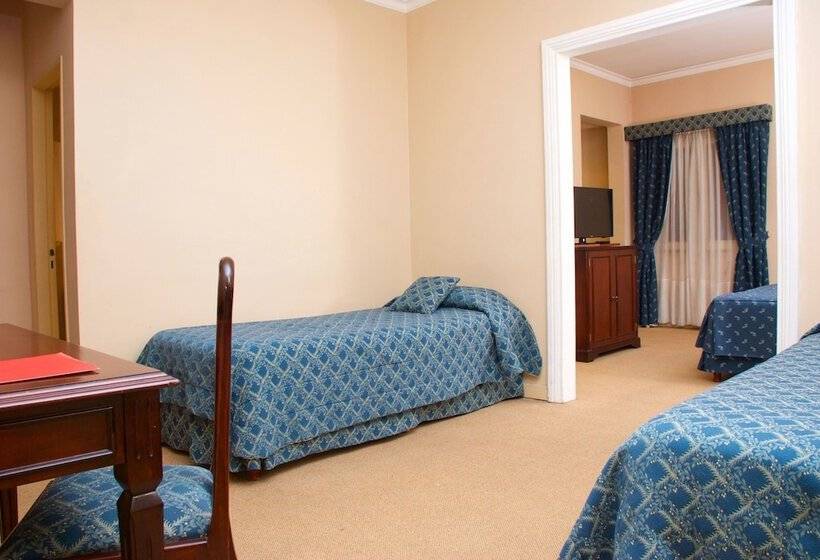 اتاق اجرایی سه نفره, Provincial Plaza Hotel