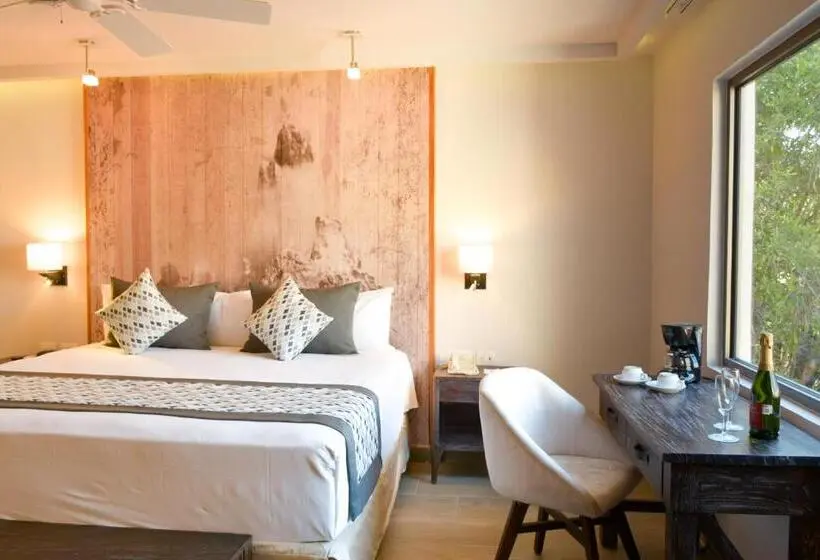 اتاق سوپریور خانوادگی, Sandos Caracol Nature Resort & Water Park