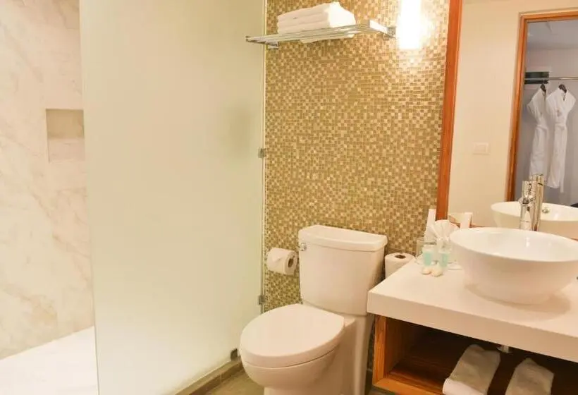 اتاق سوپریور خانوادگی, Sandos Caracol Nature Resort & Water Park