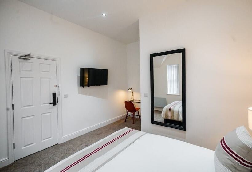 标准间, Anfield Place To Stay