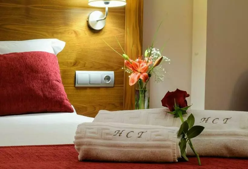 اتاق استاندارد سه نفره, Hospedium Hotel Casino Del Tormes