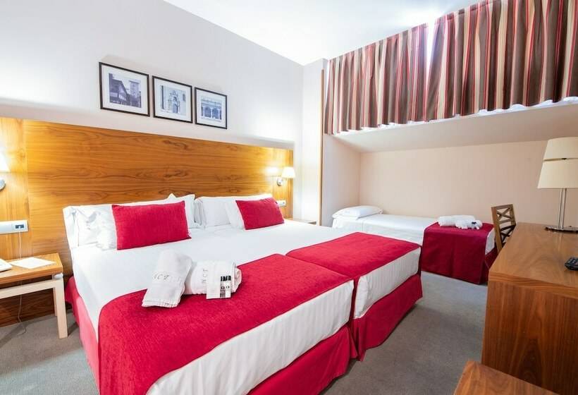 غرفة قياسية ثلاثية, Hospedium Hotel Casino Del Tormes