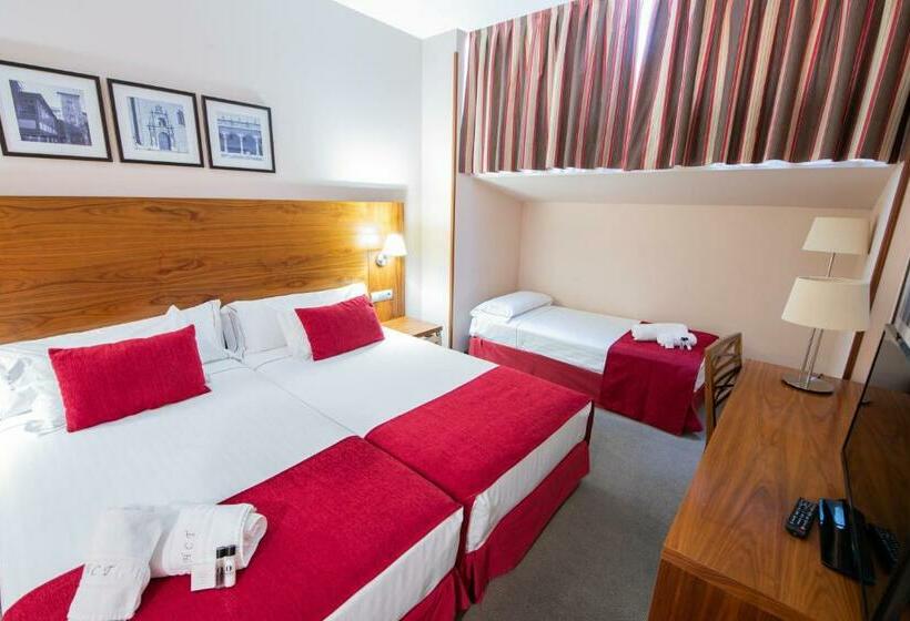 غرفة قياسية ثلاثية, Hospedium Hotel Casino Del Tormes