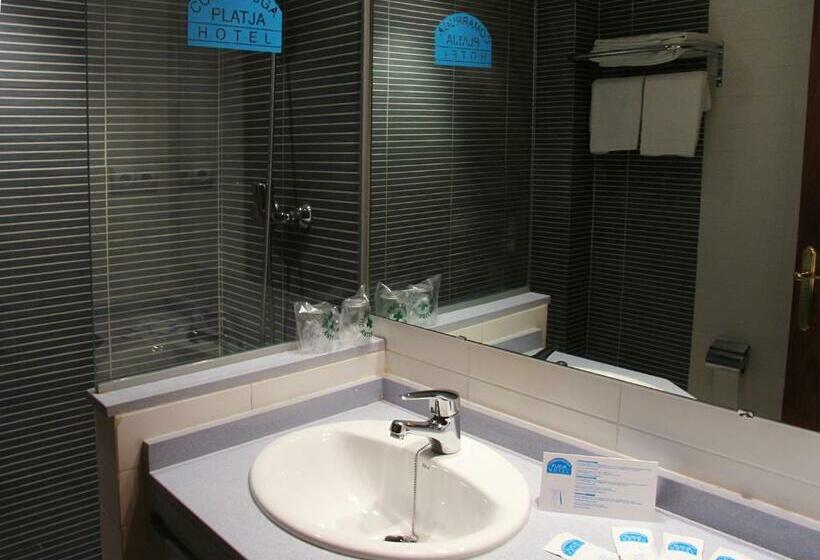 Номер Стандарт, Comarruga Platja