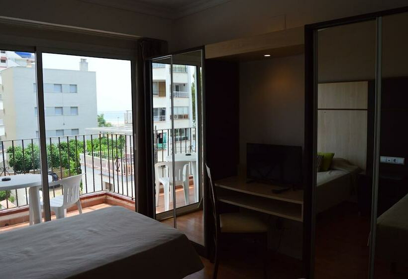 Номер Стандарт, Comarruga Platja